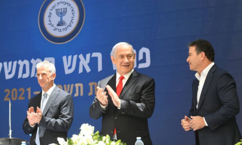 Nuovo capo del Mossad: «Iran usa protezione internazionale mentre lavora alla bomba»